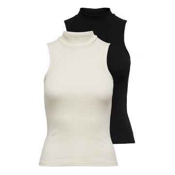 Set de top-uri cu guler scurt si model uni - 2 piese