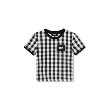 Tricou cu decolteu la baza gatului si model in carouri