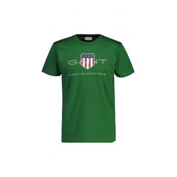 Tricou cu decolteu la baza gatului si imprimeu logo Archive Shield