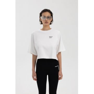Tricou crop cu detaliu logo pe piept