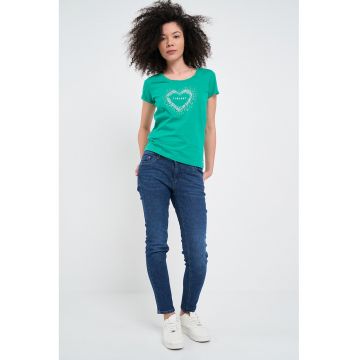 Tricou cu decolteu rotund si strasuri