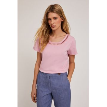 Tricou de bumbac cu detaliu perforat