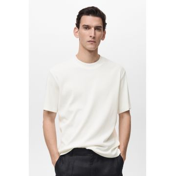 Tricou regular fit cu model uni