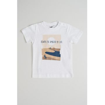 Tricou cu imprimeu grafic si text