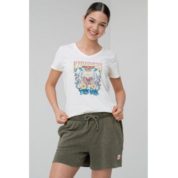 Tricou cu decolteu in V si imprimeu
