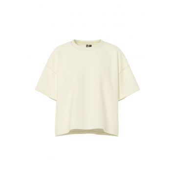 Tricou supradimensionat cu decolteu la baza gatului