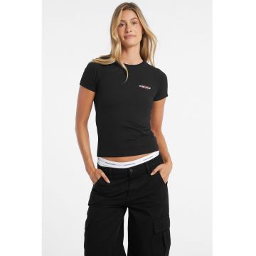 Tricou slim fit cu decolteu la baza gatului