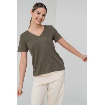 Tricou cu decolteu in V Balga Tricou cu decolteu in V Balga