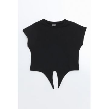 Tricou crop de bumbac cu prindere la terminatie