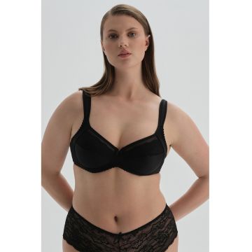 Sutien clasic cu barete ajustabile