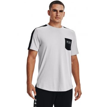 Tricou cu buzunar pe piept - pentru fitness