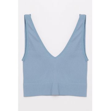 Bustiera cu aspect striat