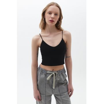 Top crop cu model uni