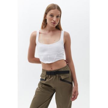 Top crop cu model uni