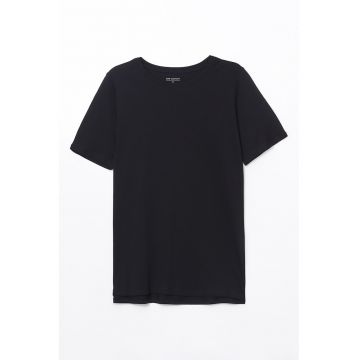 Tricou cu decolteu rotund