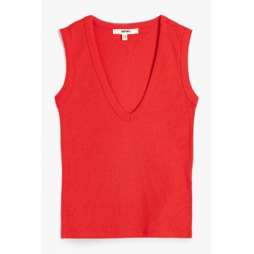 Top de bumbac cu decolteu in V
