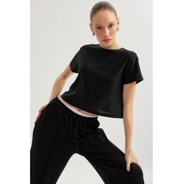 Tricou crop cu maneci cazute