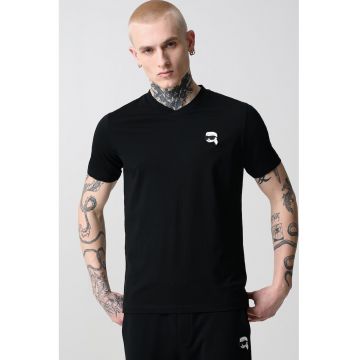 Tricou cu decolteu in V si logo