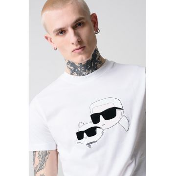 Tricou cu decolteu la baza gatului si imprimeu logo