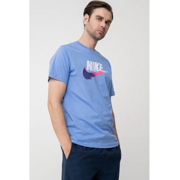 Tricou cu imprimeu logo si decolteu la baza gatului