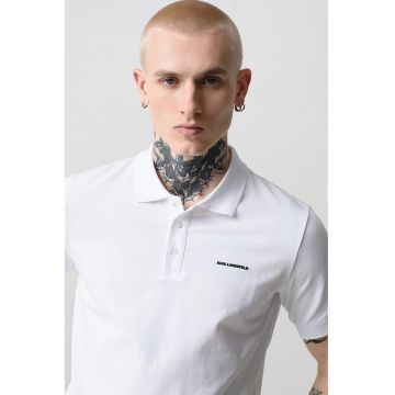 Tricou polo cu logo discret