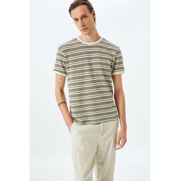 Tricou regular fit in dungi