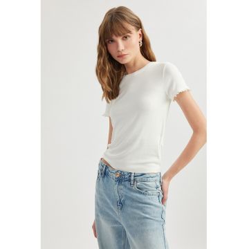 Tricou uni slim fit