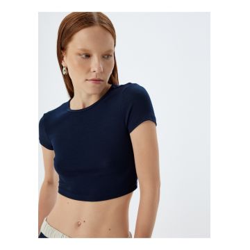Tricou crop slim fit