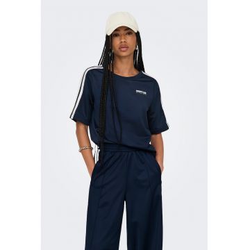 Tricou lejer cu decolteu rotund