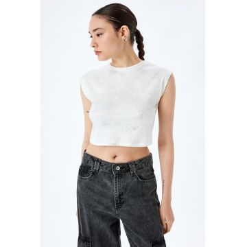 Tricou crop cu model cu aspect metalic