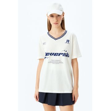 Tricou cu decolteu in V si imprimeu text