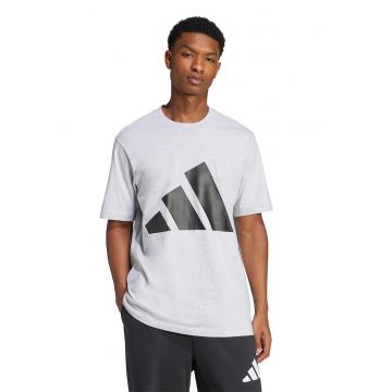 Tricou cu decolteu la baza gatului si imprimeu logo