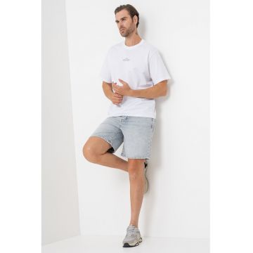 Tricou cu imprimeu pe partea din spate