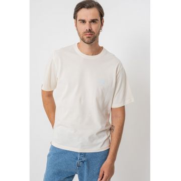 Tricou cu imprimeu pe partea din spate
