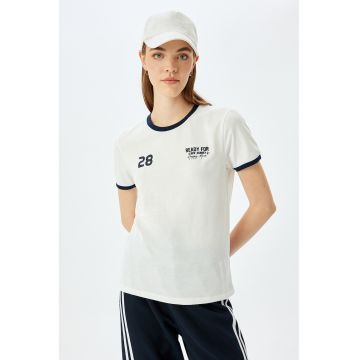 Tricou cu imprimeu text