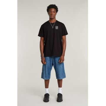 Tricou lejer cu imprimeu pe partea din spate