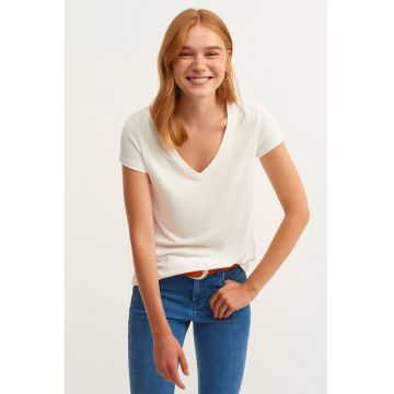 Tricou lejer din amestec de modal cu decolteu in V