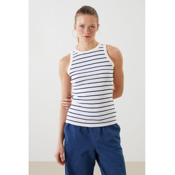 Top cu model in dungi