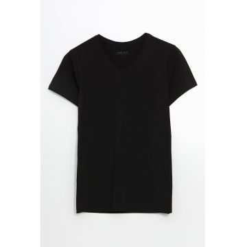 Tricou cu decolteu in V