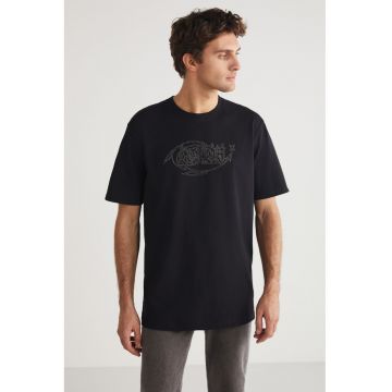 Tricou cu decolteu la baza gatului Steven