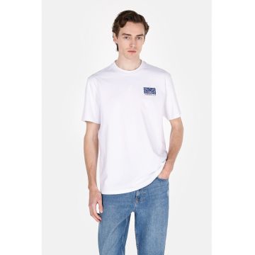 Tricou din bumbac cu decolteu la baza gatului si imprimeu