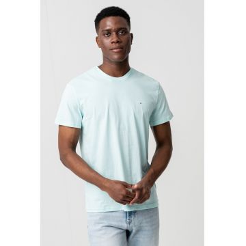 Tricou slim fit cu decolteu la baza gatului