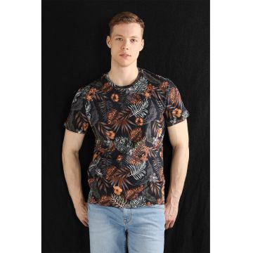 Tricou cu decolteu rotund si imprimeu tropical