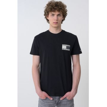 Tricou cu detaliu grafic