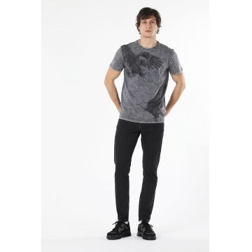 Tricou cu imprimeu si aspect decolorat