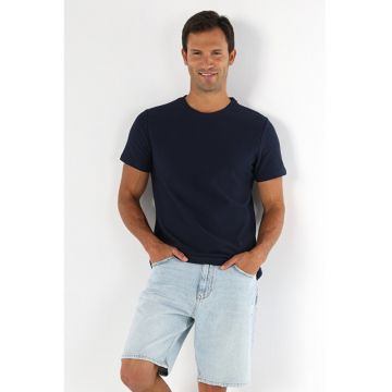 Tricou Cu Maneca Scurta De Barbati Albastru Marin Regular Fit.