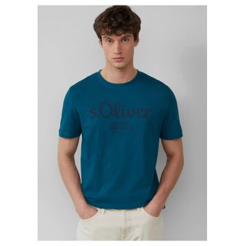 Tricou barbati cu imprimeu cu logo si decolteu la baza gatului - Regular fit