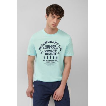 Tricou cu decolteu la baza gatului si imprimeu text