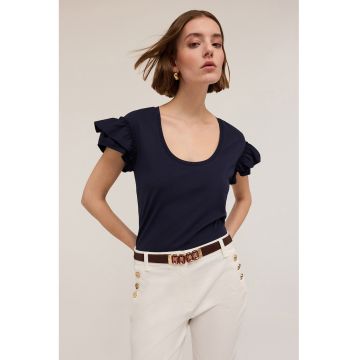 Tricou cu maneci cu volane