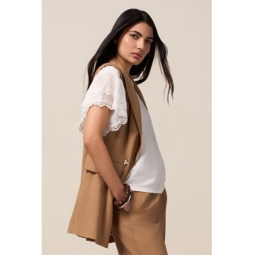 Tricou cu maneci fluture
